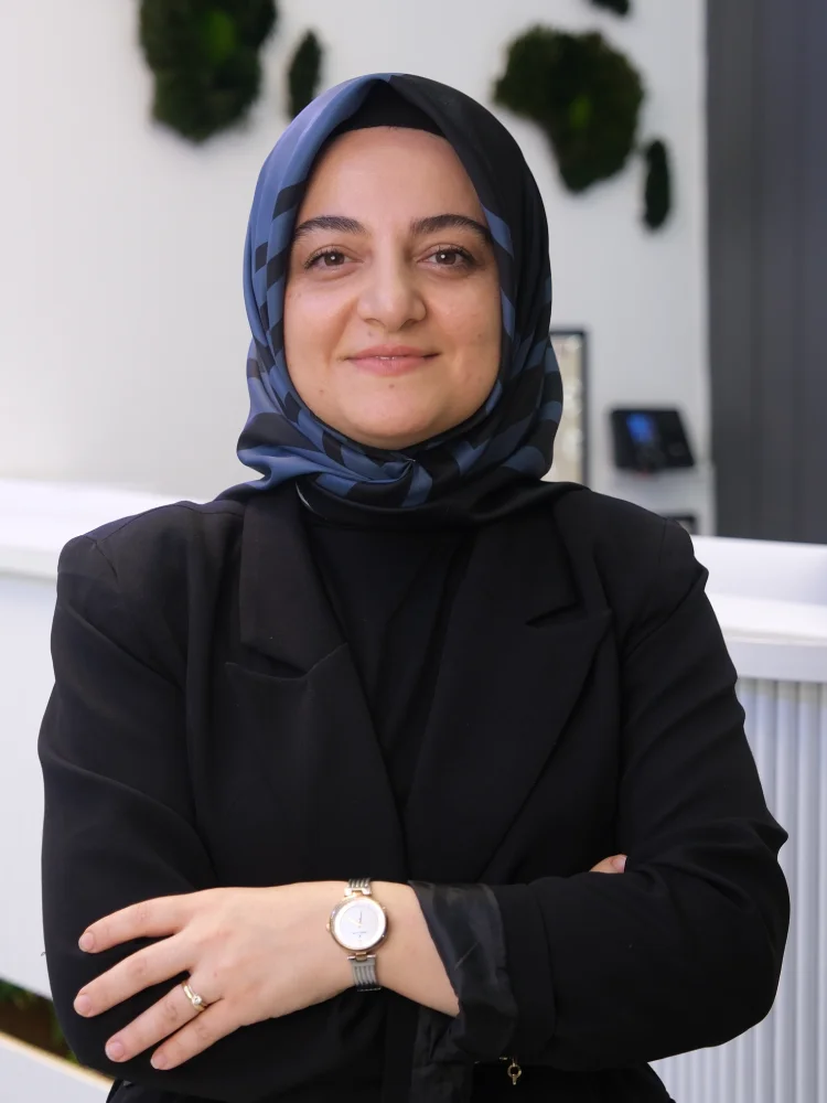 sumbul akkus